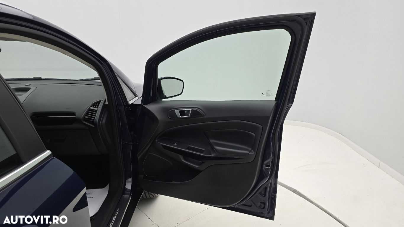 Ford EcoSport - 18