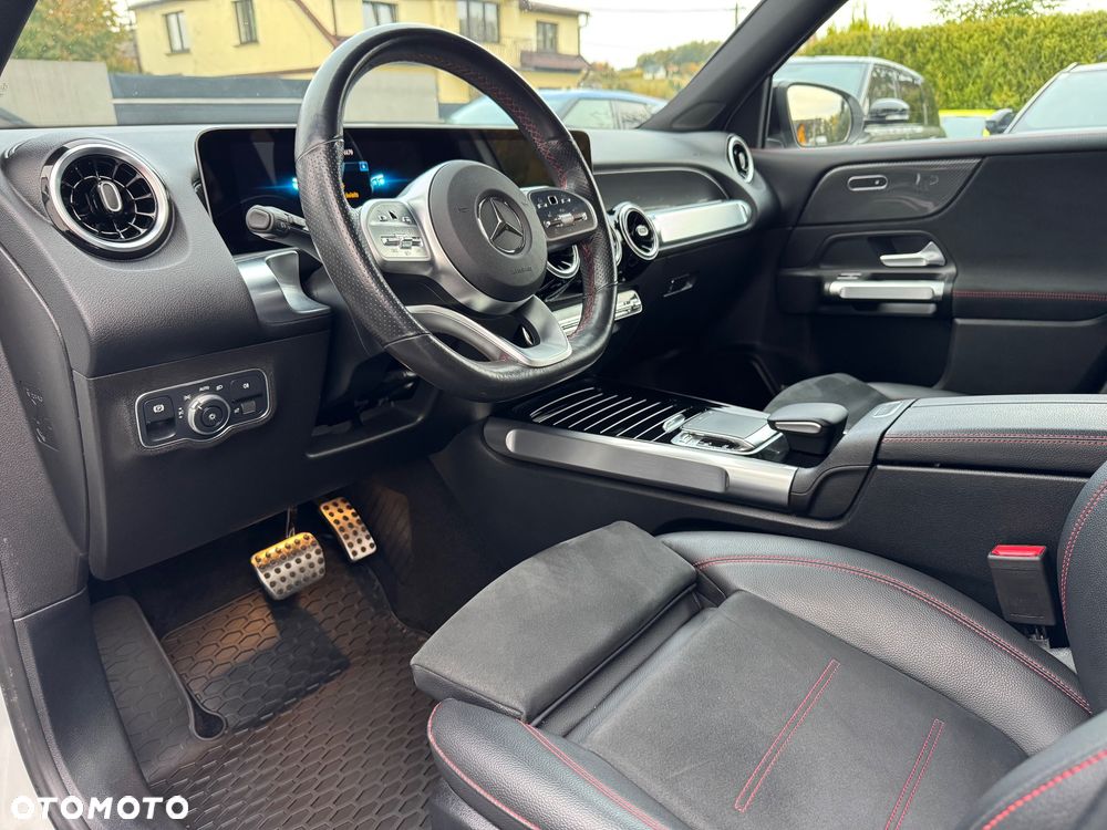 Mercedes-Benz GLB 250 4Matic 8G-DCT AMG Line - 20