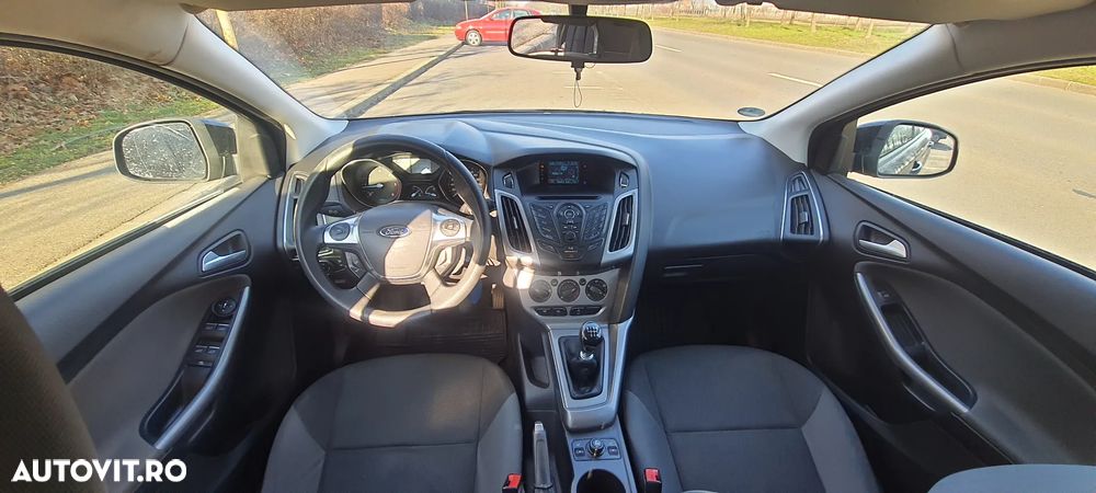 Ford Focus 1.6 TDCi DPF Start-Stopp-System Titanium - 7