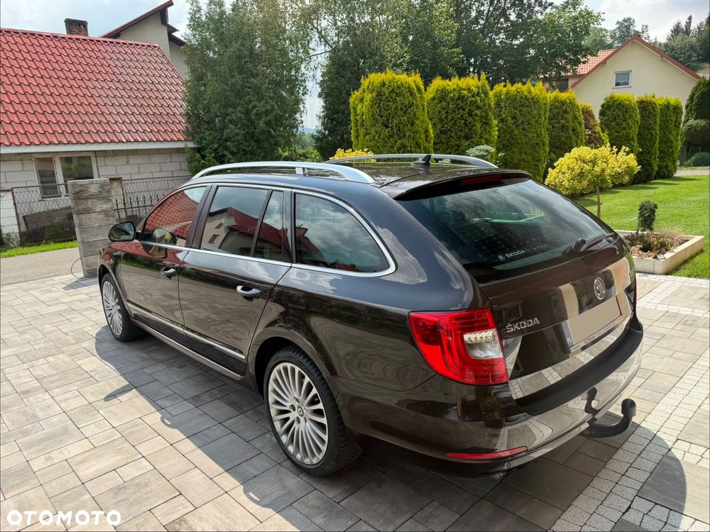 Skoda Superb 2.0 TDI 4x4 L&K DSG - 39