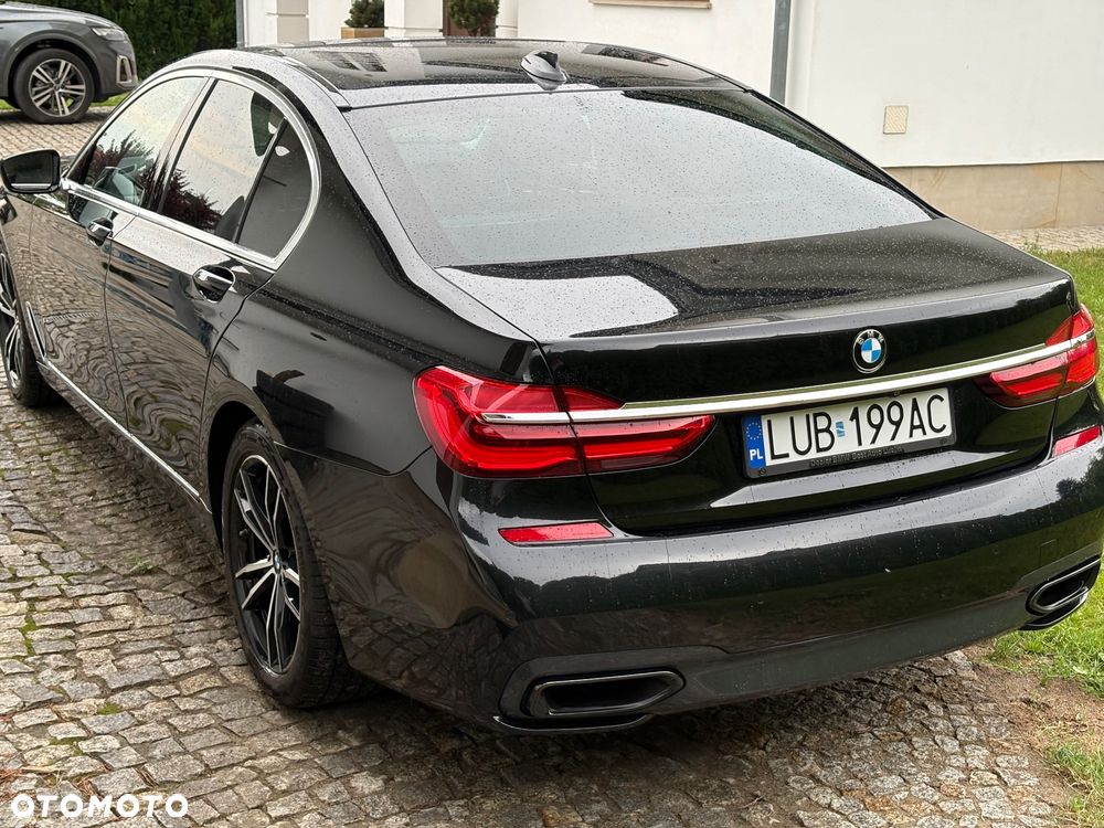 BMW Seria 7 740d xDrive - 3