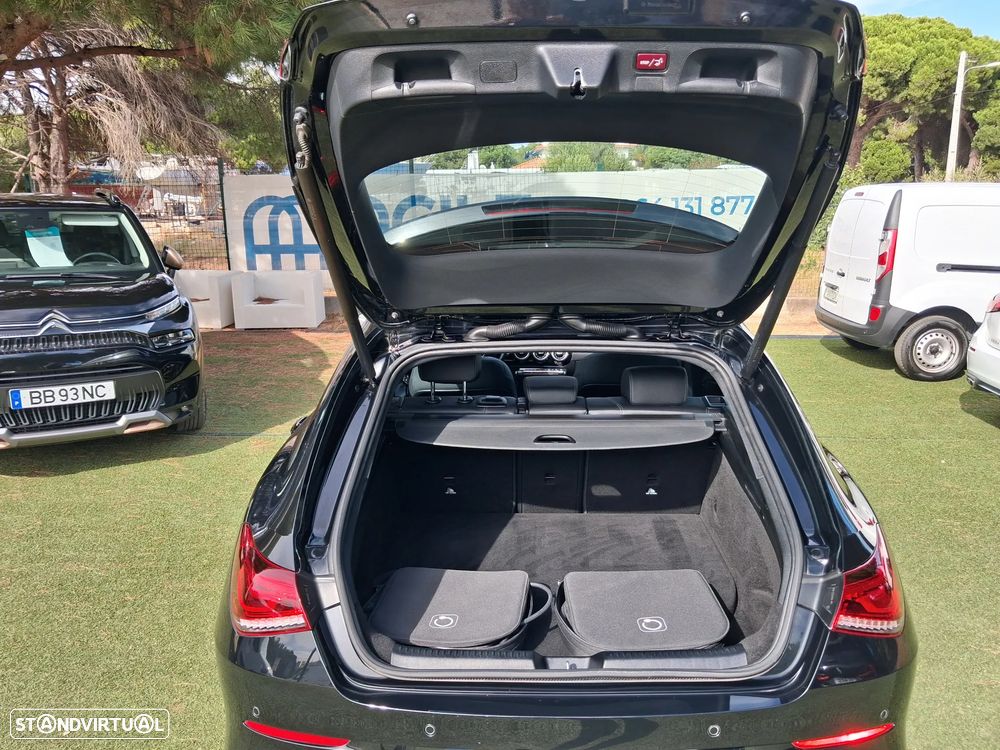 Mercedes-Benz CLA 250 e Shooting Brake Progressive - 12