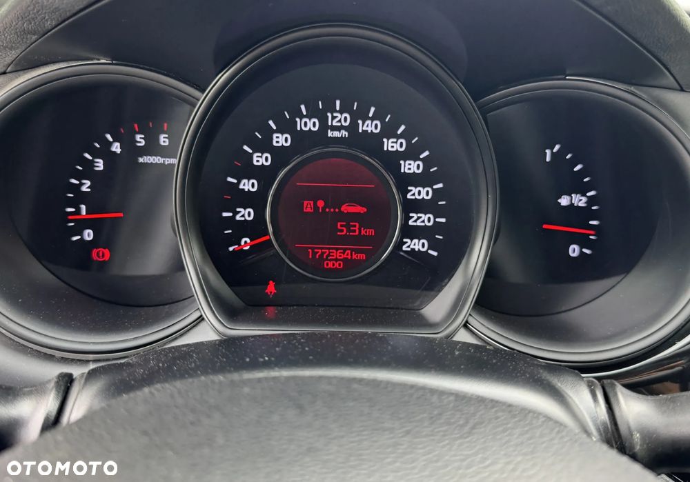 Kia Ceed 1.6 CRDi M - 28