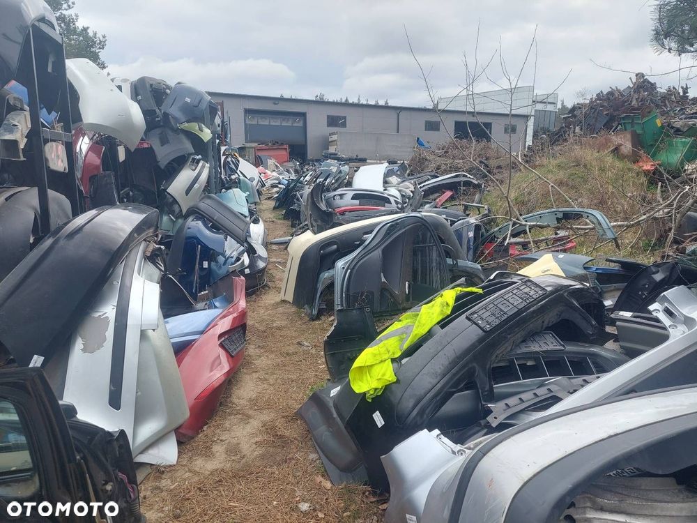 KOMPLETNY PRZÓD MASKA ZDERZAK LAMPY CHŁODNICE VOLKSWAGEN TOURAN I LC9Z - 17