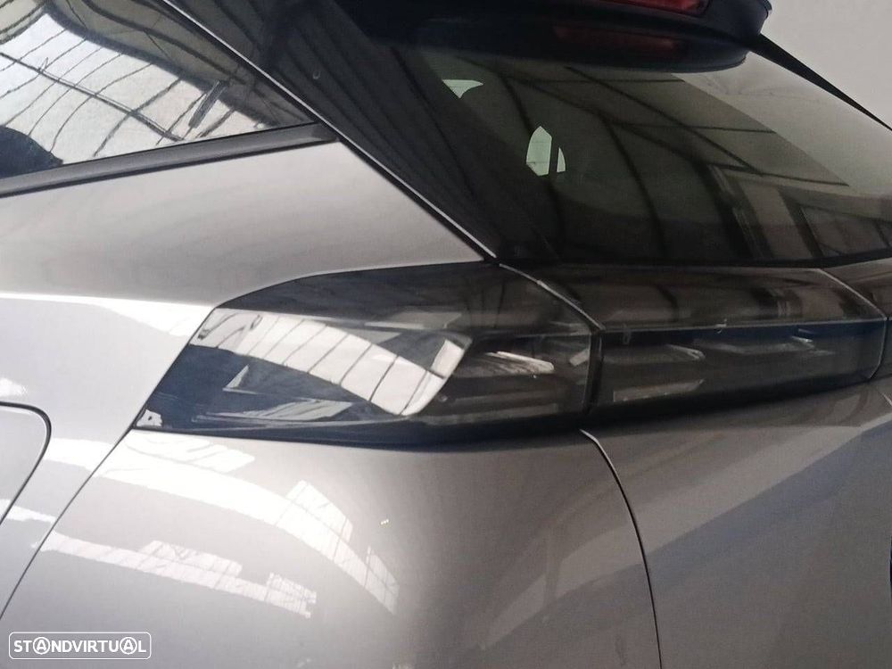 Peugeot 2008 1.2 Style - 26