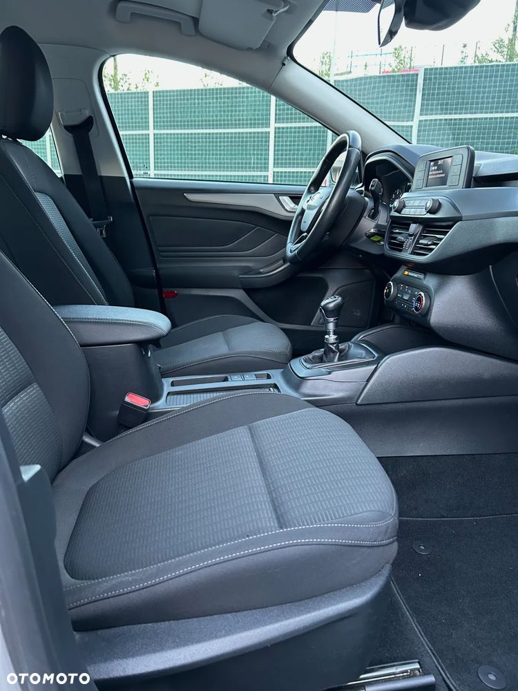 Ford Focus 1.5 EcoBlue Trend Edition - 31