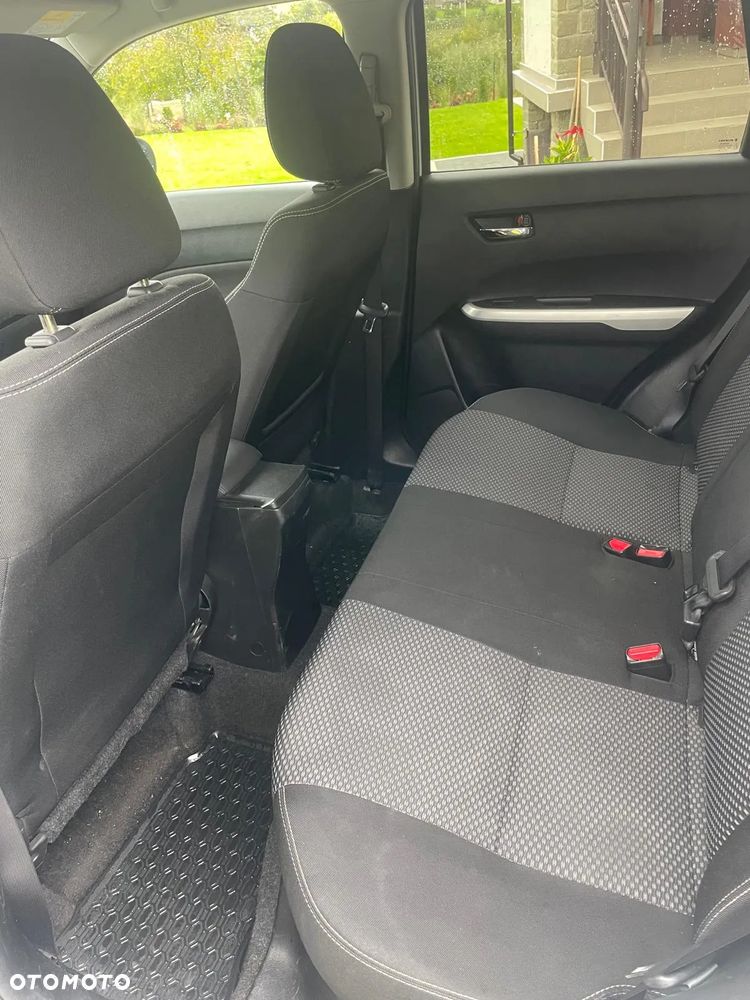 Suzuki Vitara 1.6 Comfort 4WD - 7