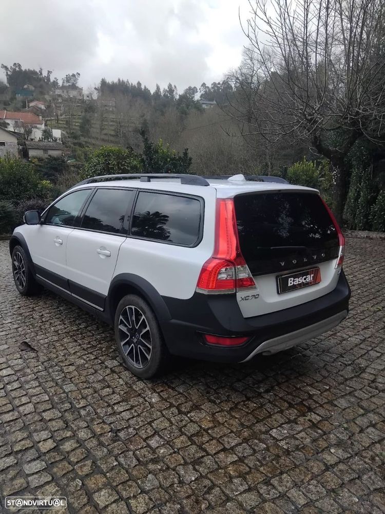 Volvo XC 70 2.0 D4 Summum Dynamic Geartronic - 6