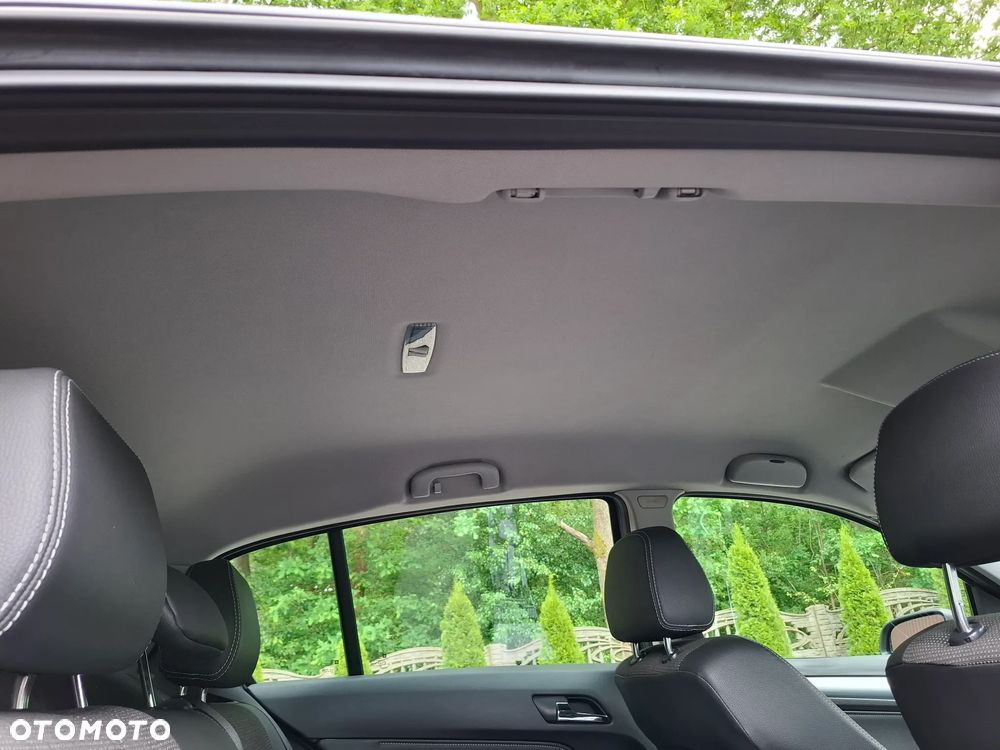 Opel Astra 1.6 Cosmo - 21