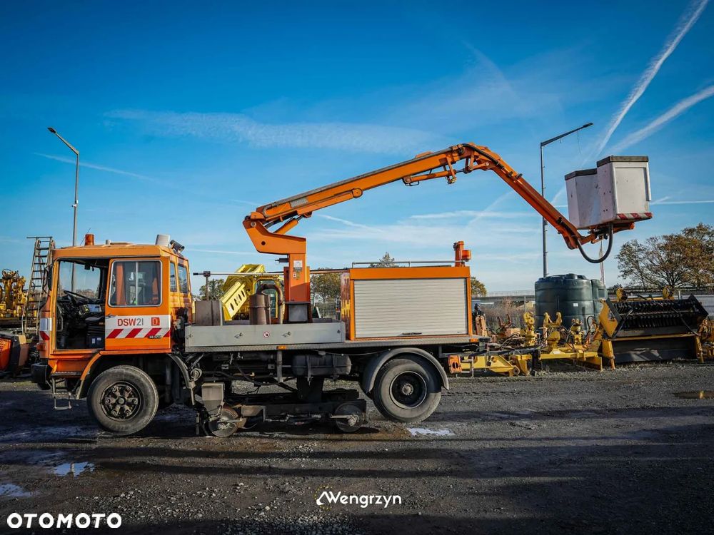 MAN MAN 14.170F Podnośnik koszowy - pojazd dwudrogowy do obsługi sieci trakcyjnej - 23