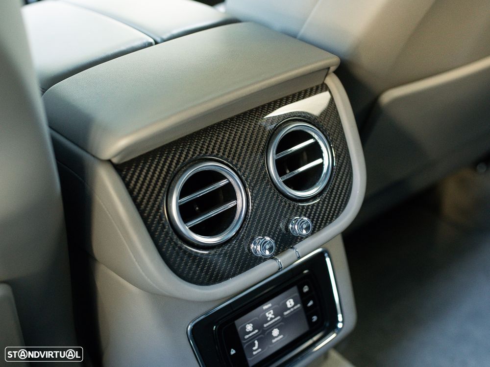 Bentley Bentayga V8 - 46