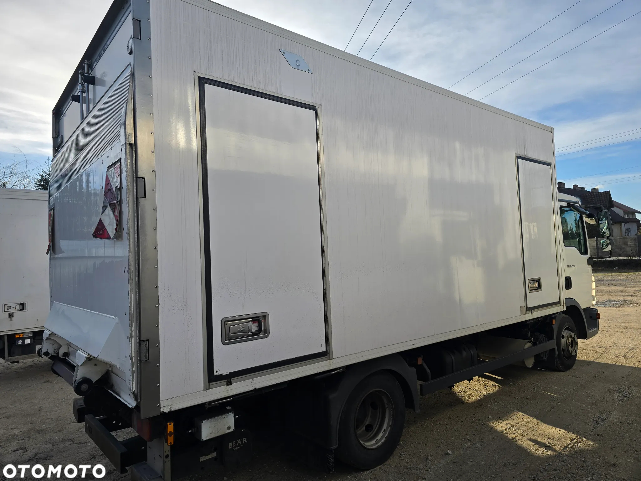 MAN TGL 8.220 - 5