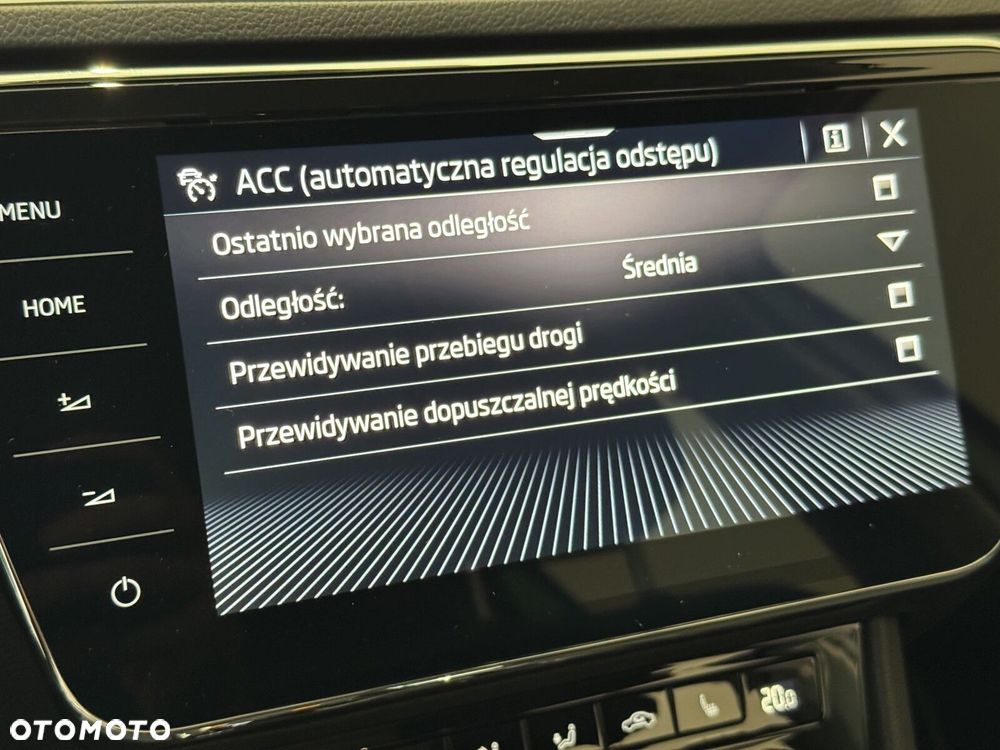 Skoda Superb 2.0 TDI SCR 4x4 Scout DSG - 29