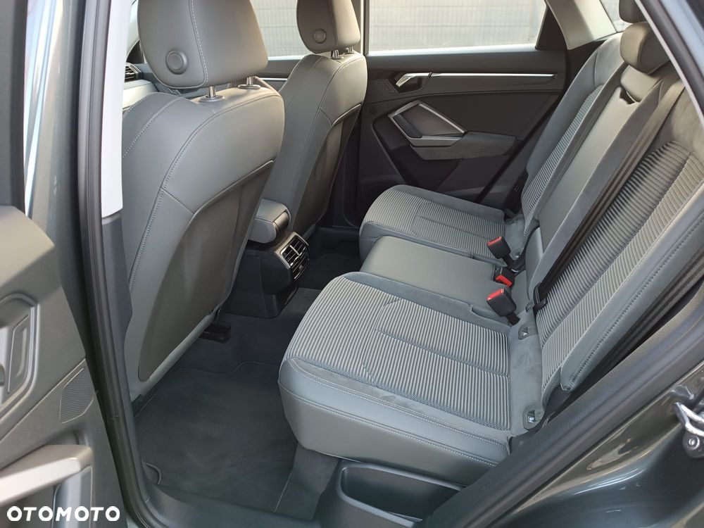 Audi Q3 Sportback - 18