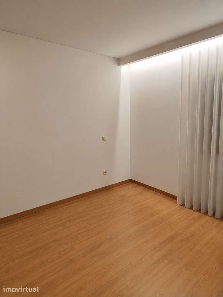 Moradia T3 Vila Nova de Famalicão - Grande imagem: 2/20