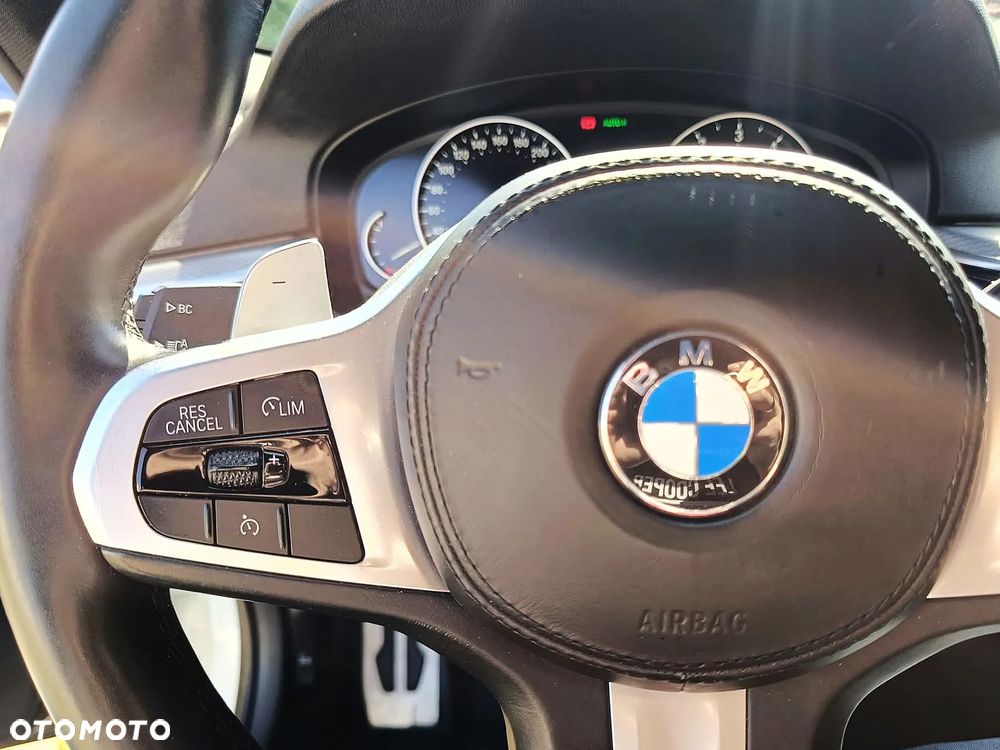 BMW Seria 5 530i GPF xDrive M Sport sport - 19