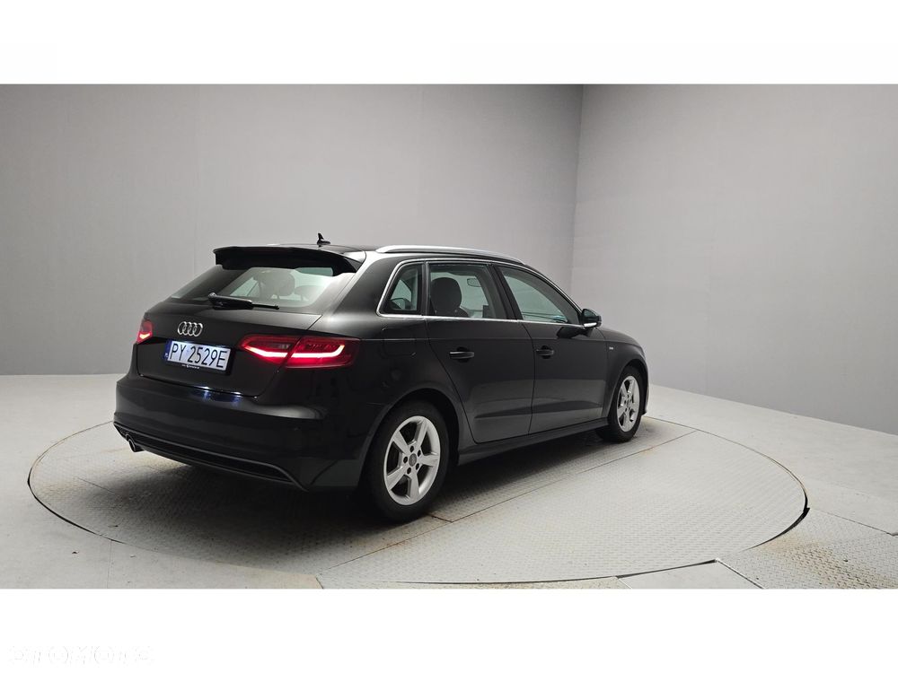 Audi A3 Sportback - 5