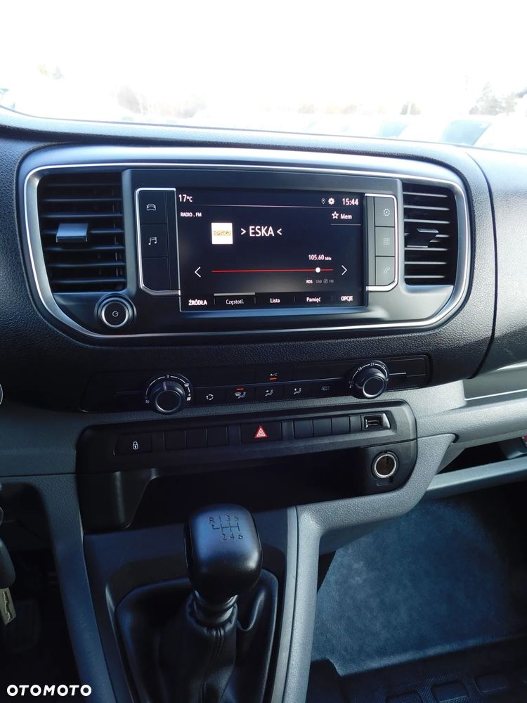 Opel Vivaro - 10