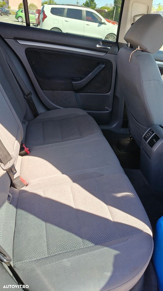 Volkswagen Golf 1.9 TDI Comfortline - 19