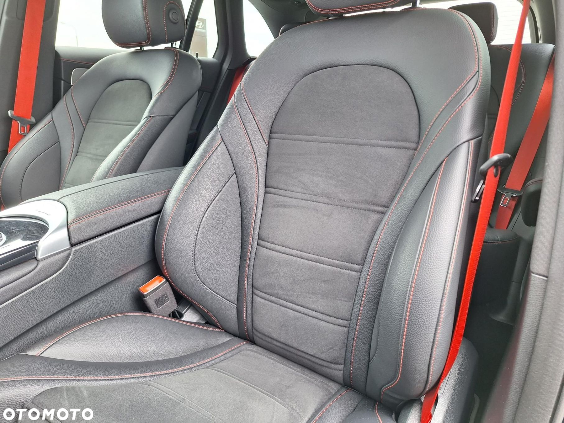Mercedes-Benz GLC AMG 43 4-Matic - 11
