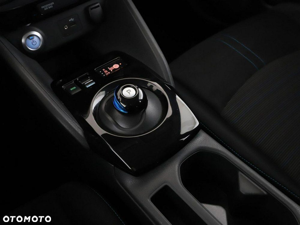 Nissan Leaf 40kWh Acenta - 31