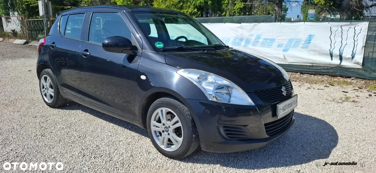 Suzuki Swift - 4