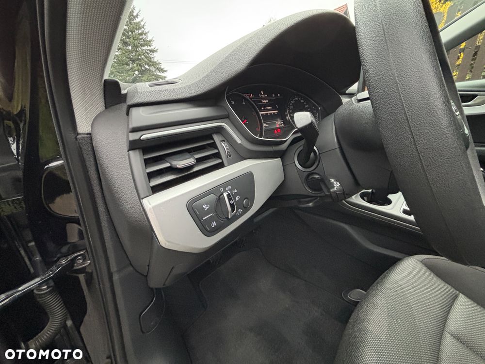 Audi A4 Avant 2.0 TDI DPF Attraction - 11