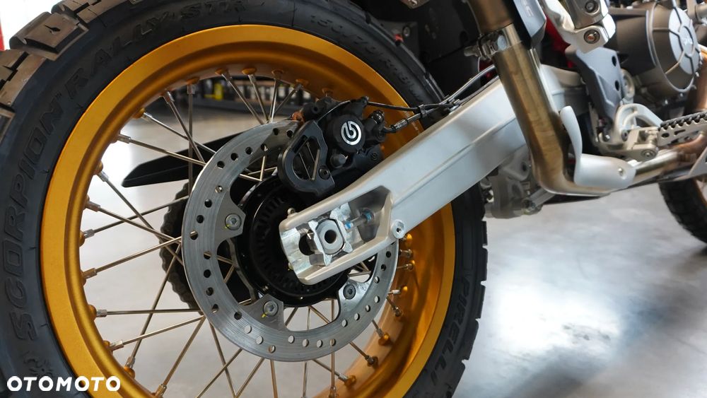 Aprilia Tuareg - 10
