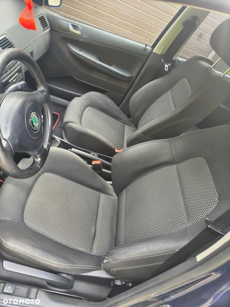 Skoda Fabia - 6