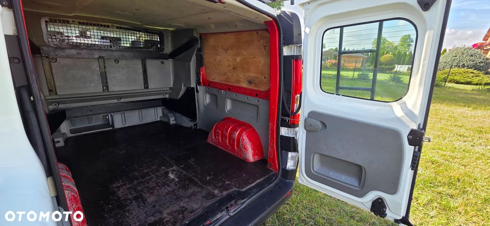 Renault Trafic - 26
