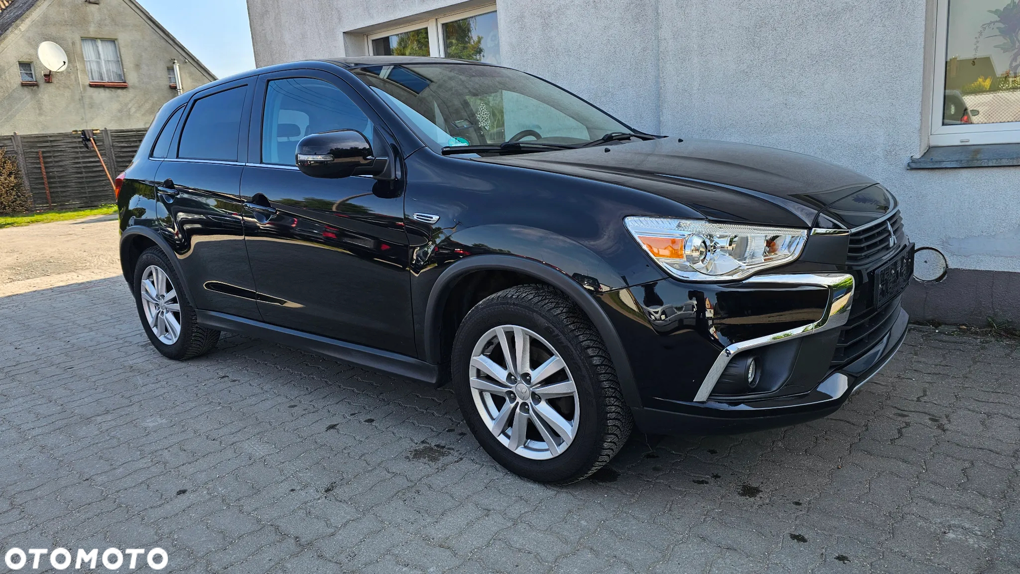 Mitsubishi ASX - 15