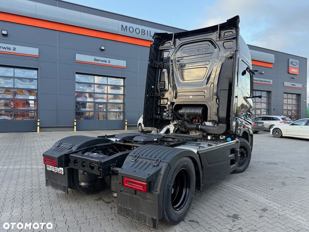 Ford F-MAX 510 KM Gen 2 Kamery Poduszki LED - 11