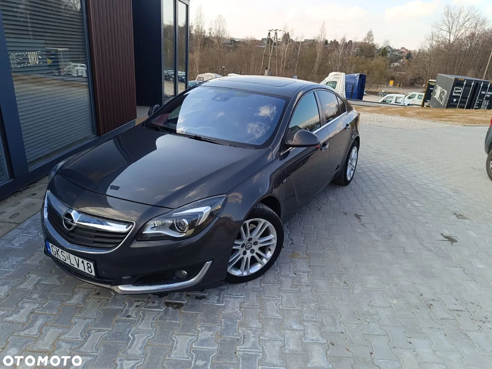 Opel Insignia - 1