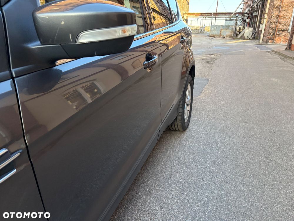 Ford Kuga 1.5 EcoBoost 2x4 Titanium - 7