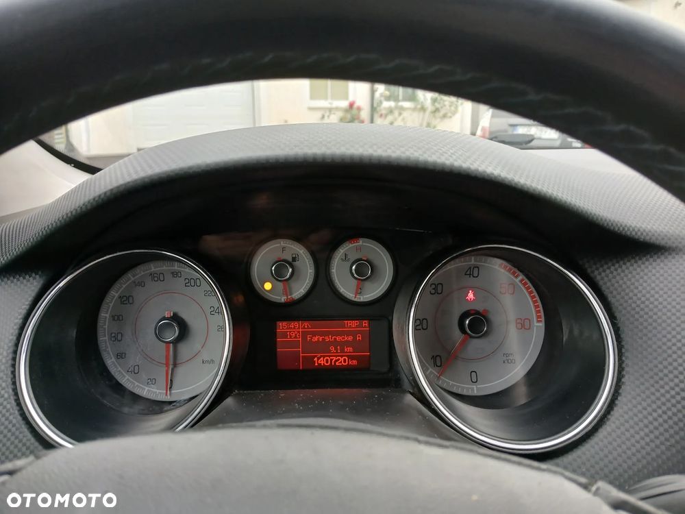 Fiat Bravo 1.9 Multijet 16V Sport - 29