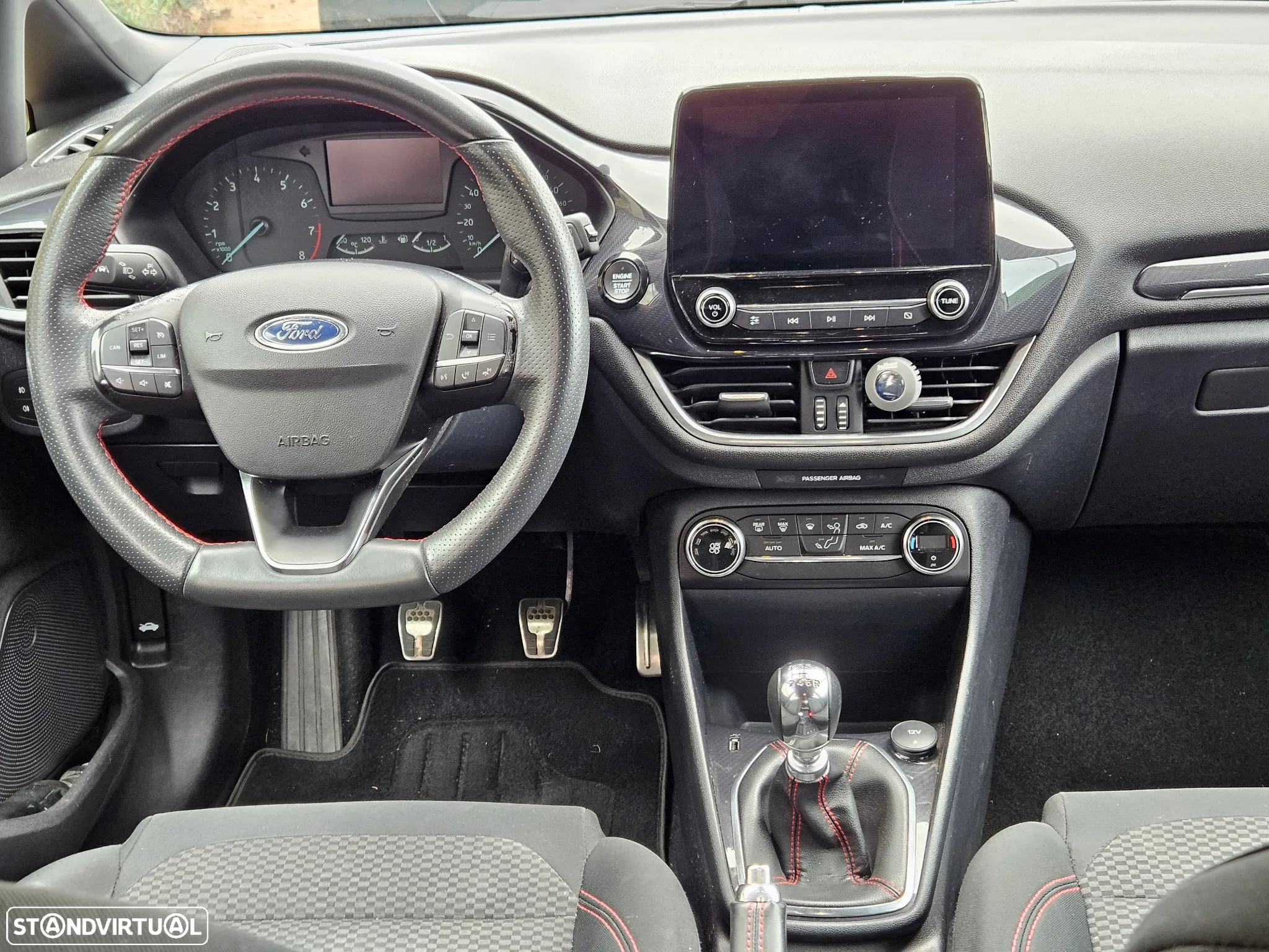 Ford Fiesta 1.0 EcoBoost ST-Line - 10