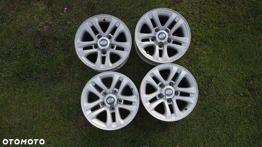 Suzuki Grand Vitara felgi aluminiowe 5x139.7 ET5 7J 16" - 1