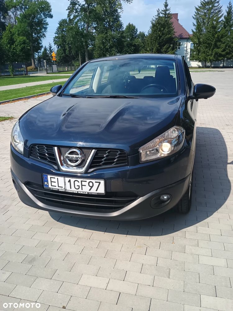 Nissan Qashqai - 1