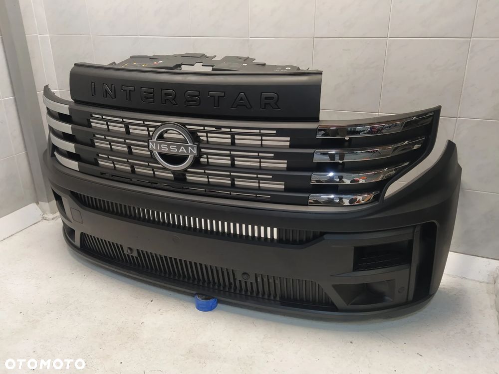 NISSAN INTERSTAR 2025- ZDERZAK PRZÓD PRZEDNI GRILL ATRAPA CHŁODNICY 6xPDC HALOGENY KOMPLET NOWY ORYGINAŁ - 6