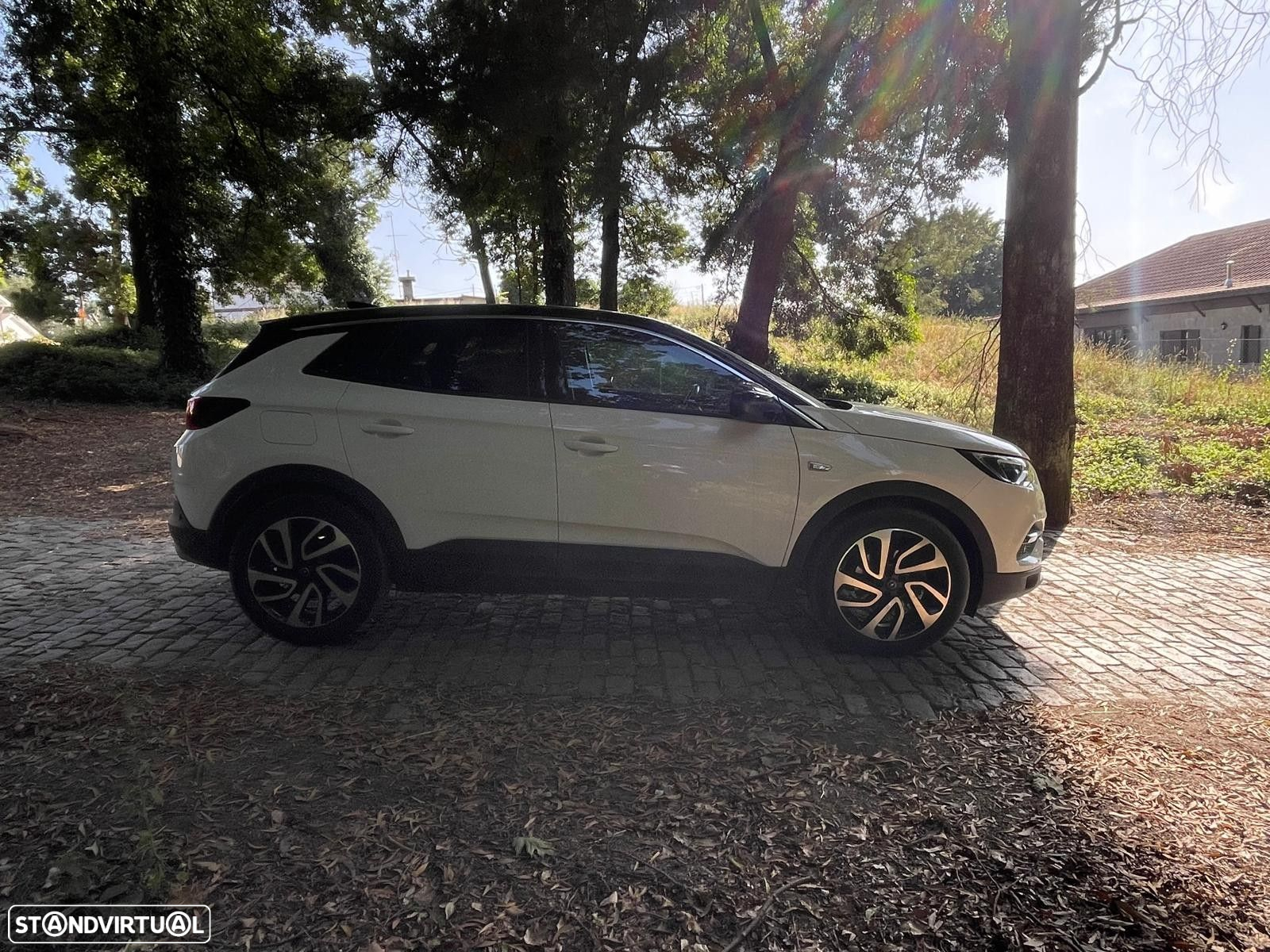 Opel Crossland X 1.2 T Innovation Aut. - 35
