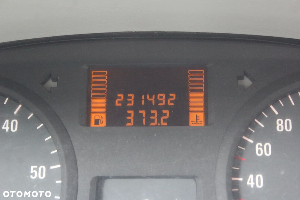 Opel Vivaro - 22