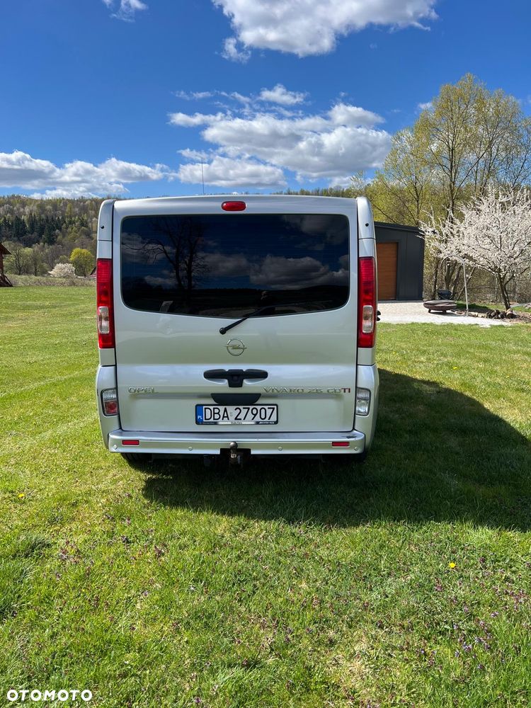 Opel Vivaro - 6