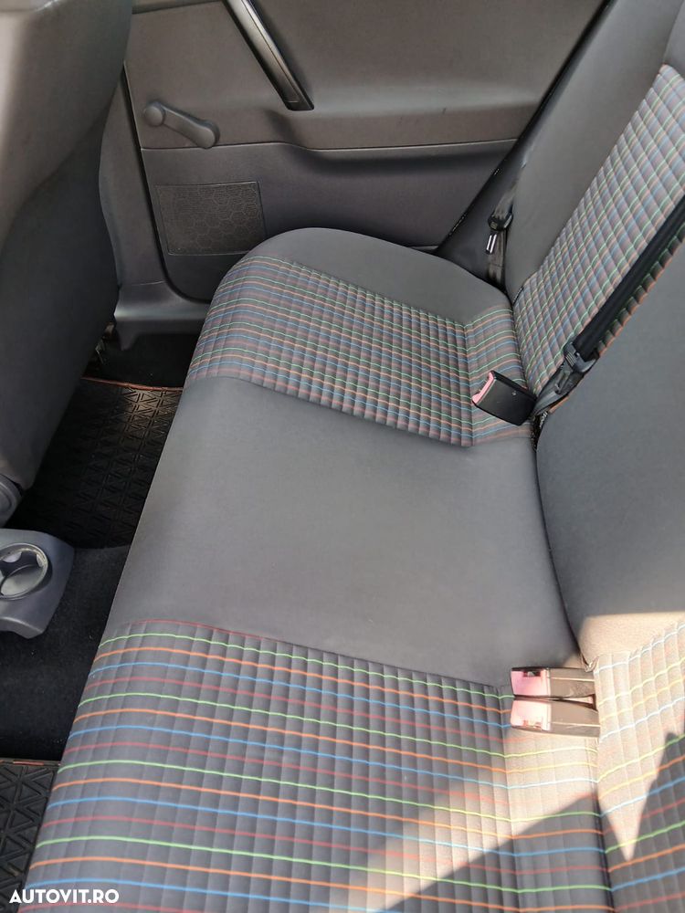 Volkswagen Polo 1.2 Comfortline - 12