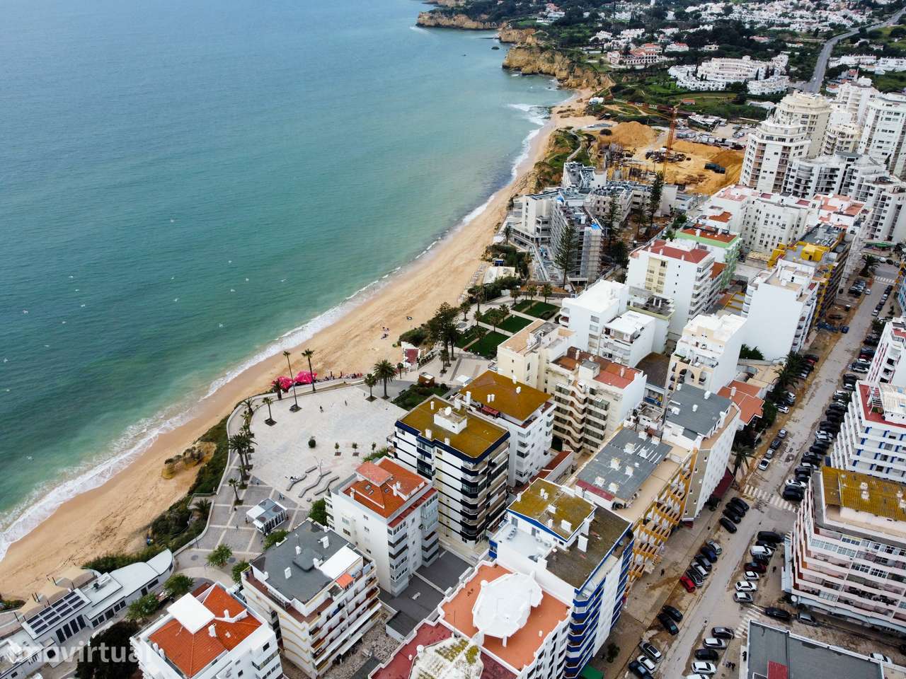 T1 na 1ª linha do Mar em Armação de Pêra! - Grande imagem: 2/20