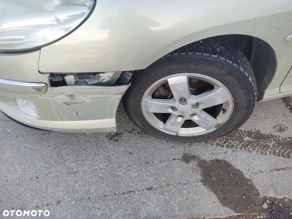 Peugeot 407 2.0 HDI Platinum - 6
