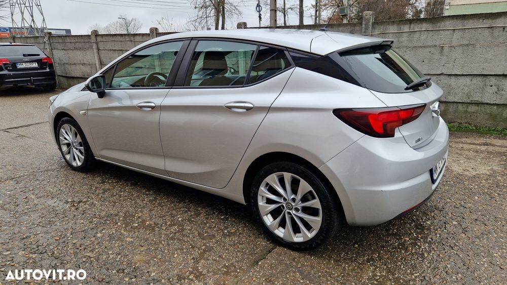 Opel Astra 1.6 CDTI ECOTEC Start/Stop Enjoy - 4