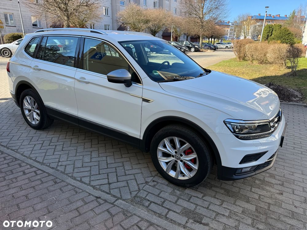 Volkswagen Tiguan - 23