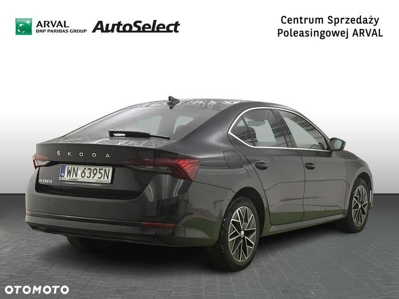 Skoda Octavia 2.0 TDI Style DSG - 6