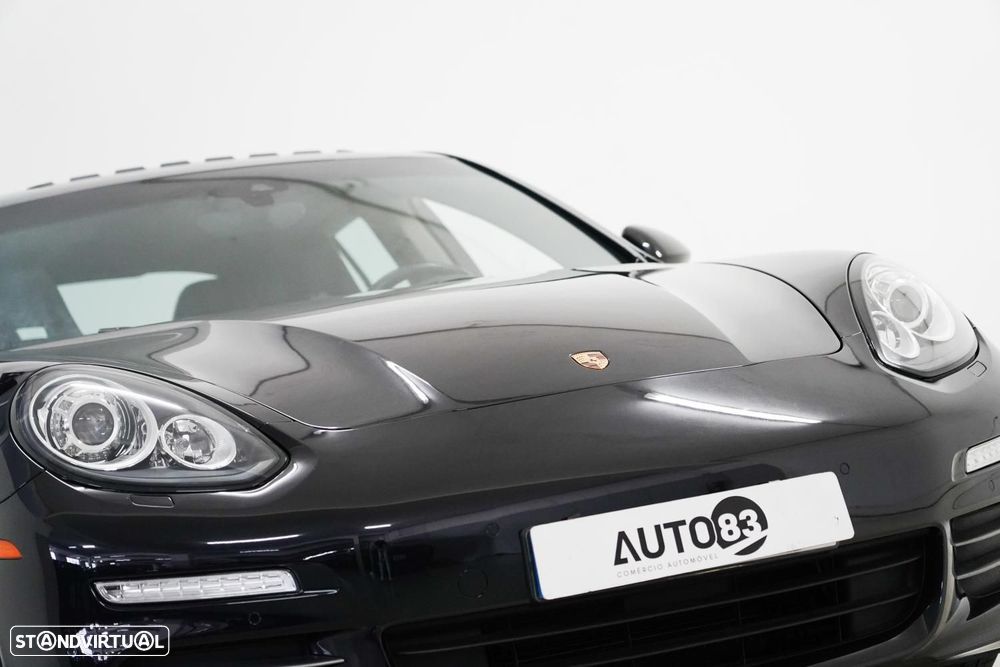 Porsche Panamera 4 PDK - 14