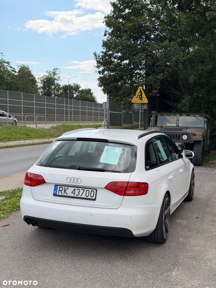 Audi A4 Avant 2.0 TDI - 6